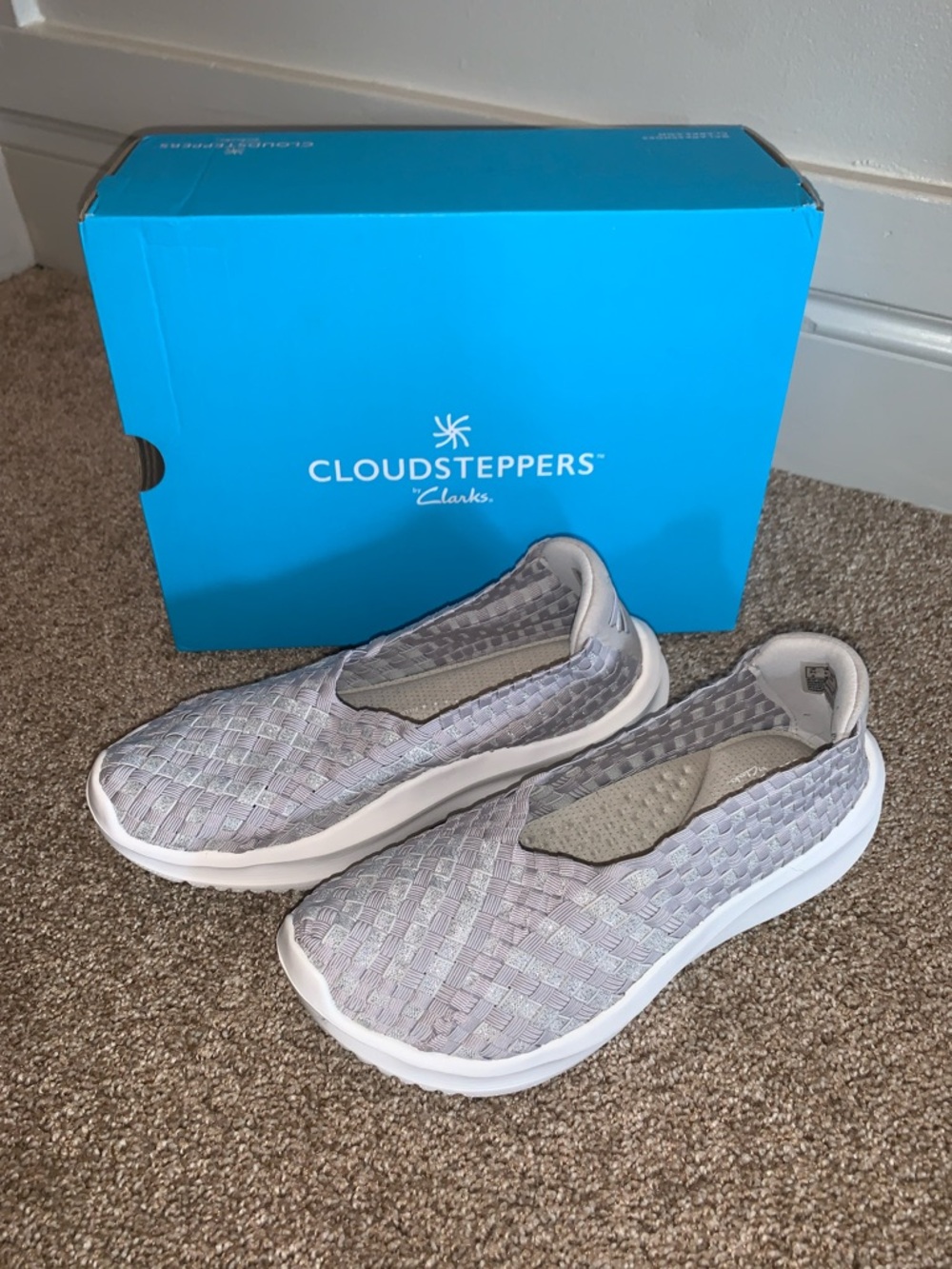 Cloudsteppers by Clarks Woven Slip-On Solevana Weave Sneakers in Pale Grey